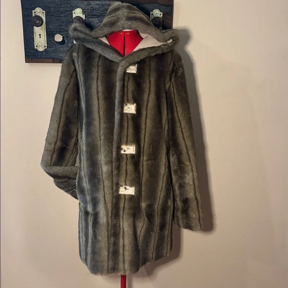 Dennis Basso Reversible Faux Fur Faux Suede Coat with Hood Size Medium - Picture 4 of 16